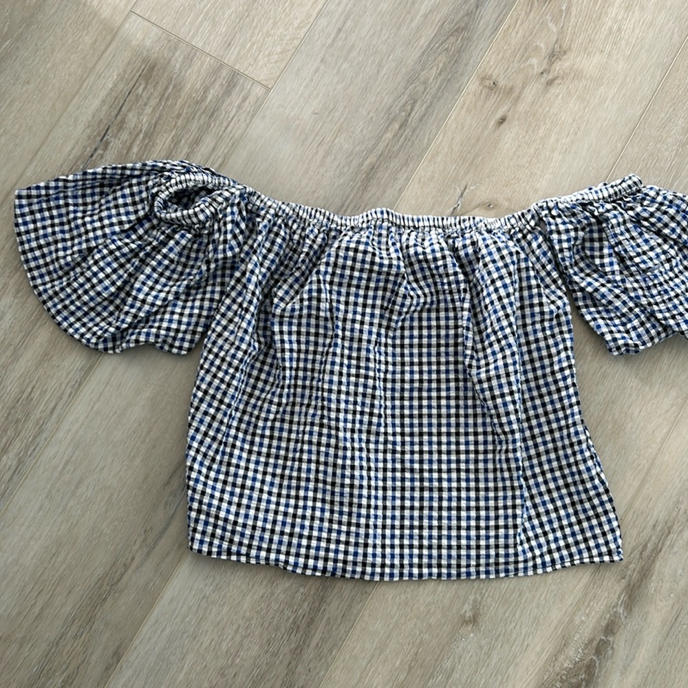 Misa Los Angeles off the shoulder top M